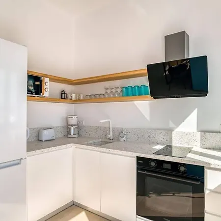 Kamara House - 200m From Port Naousa (Paros)
